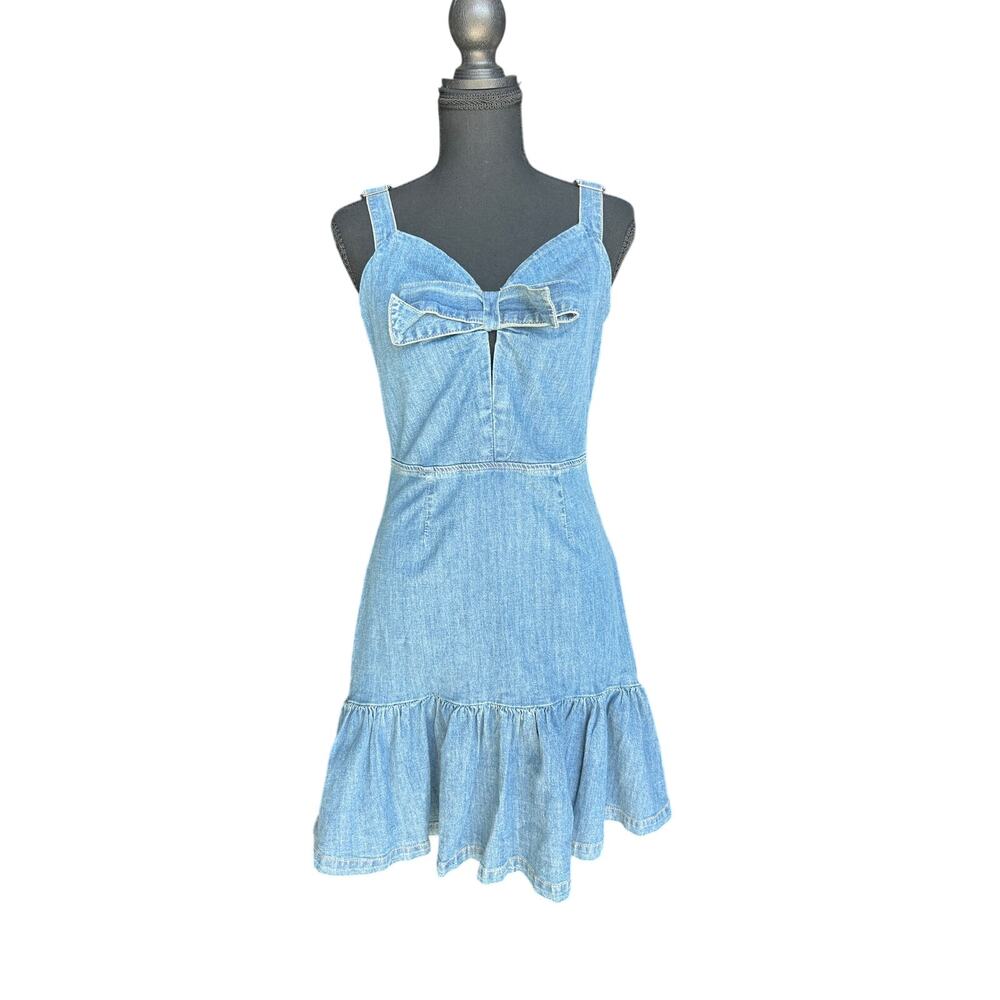 bebe Denim Bow Ruffle Mini Dress – Coquette Flirty Fitted Going Out Dress Size 6